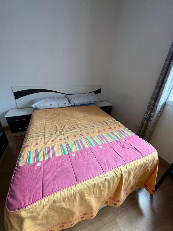 Habitacion Matrimonial En Piso Compartido En El Centro De Madrid Apartment Екстериор снимка